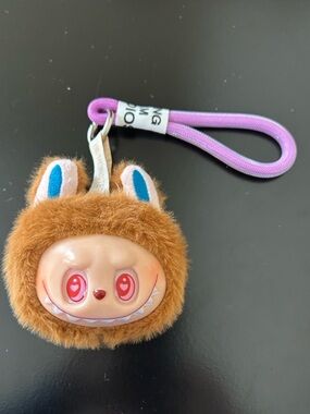 1 Labubu Little Monster Singing Light Up Bagcharm - Light Brown New